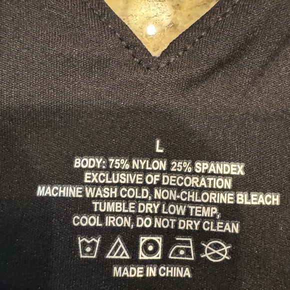 Butsmooth Sexy DeepV and D-Back Bodysuit Size Large - Picture 4 of 5